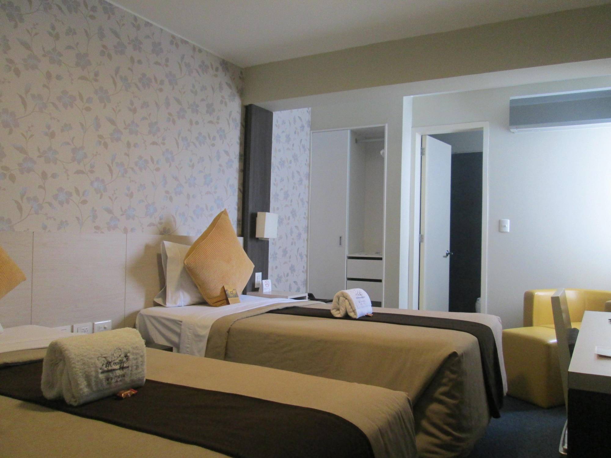 Palmetto Hotel Business San Miguel Lima Ngoại thất bức ảnh